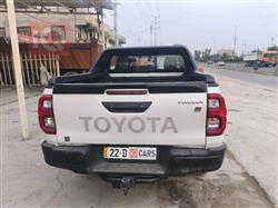 تويوتا هايلوكس